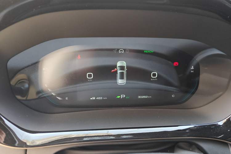 Used Wuling Xingyun 2023 2.0L DHT Flagship Edition Instrument Cluster