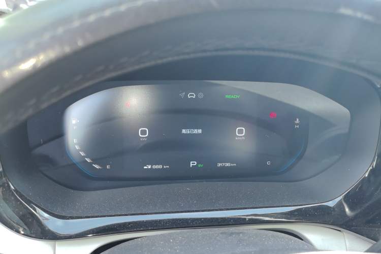 Used Wuling Xingyun 2023 2.0L DHT Flagship Edition Instrument Cluster