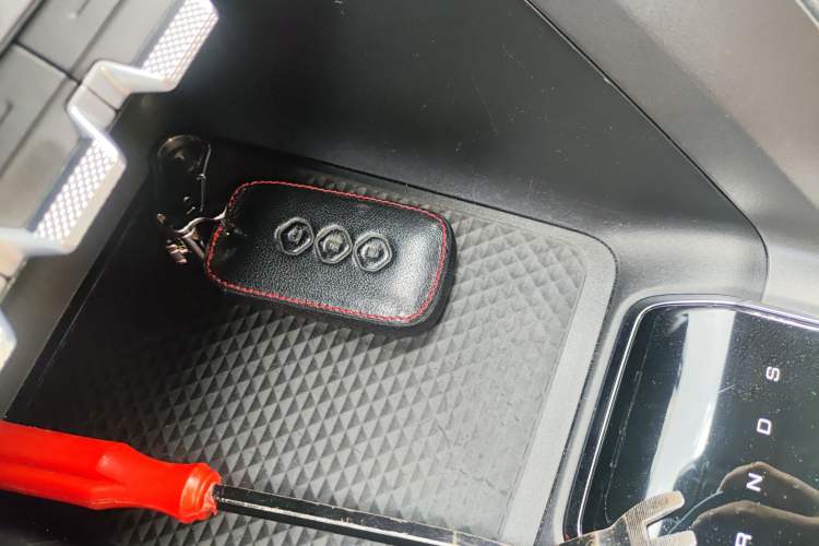 Used Wuling Xingyun 2023 2.0L DHT Flagship Edition Interior 1