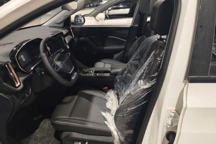 Used Wuling Xingyun 2023 2.0L DHT Flagship Edition Left Front Seat