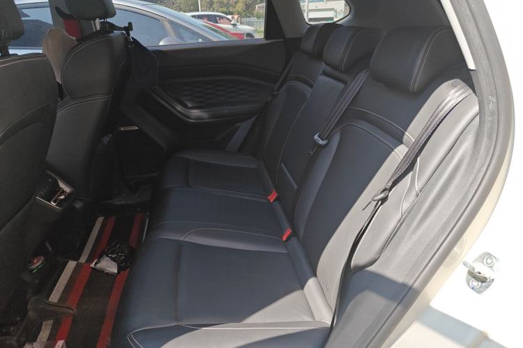 Used Wuling Xingyun 2023 2.0L DHT Flagship Edition Left Rear Seat