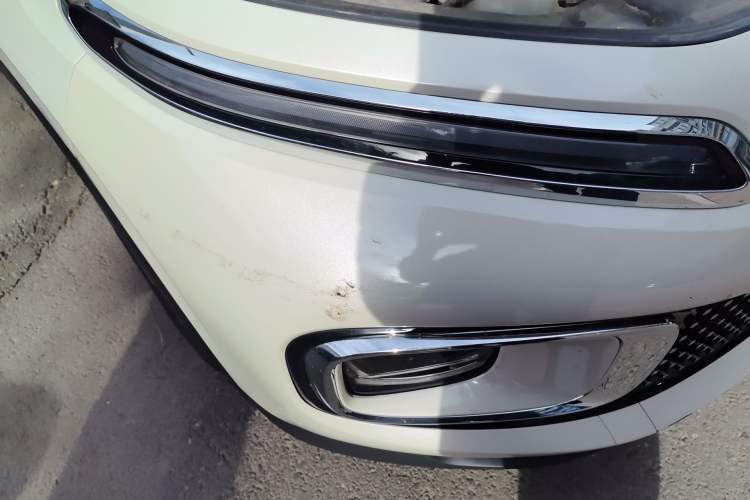 Used Wuling Xingyun 2023 2.0L DHT Flagship Edition Right Front Headlight