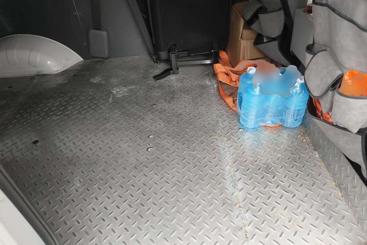 Used Wuling Yangguang 2024 300KM Comfort Version Passenger Van 75kW Left Rear Seat