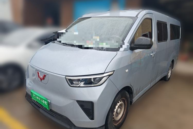Used Wuling Yangguang 2024 300KM Comfort Version Passenger Van 75kW Guazi used car, China used car export, Used car for sale, Used  cars, Cheapest cars for sale