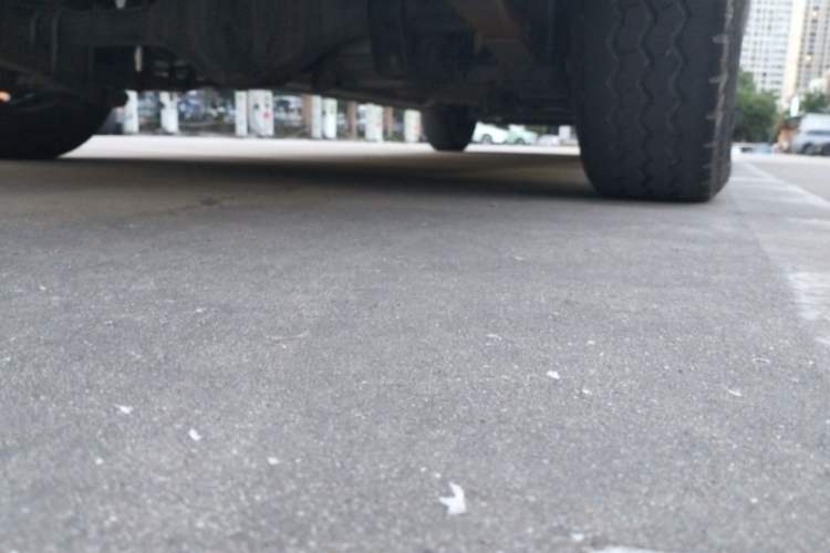 Used Wuling Yangguang 2024 300KM Comfort Version Passenger Van 75kW Chassis Rear Right