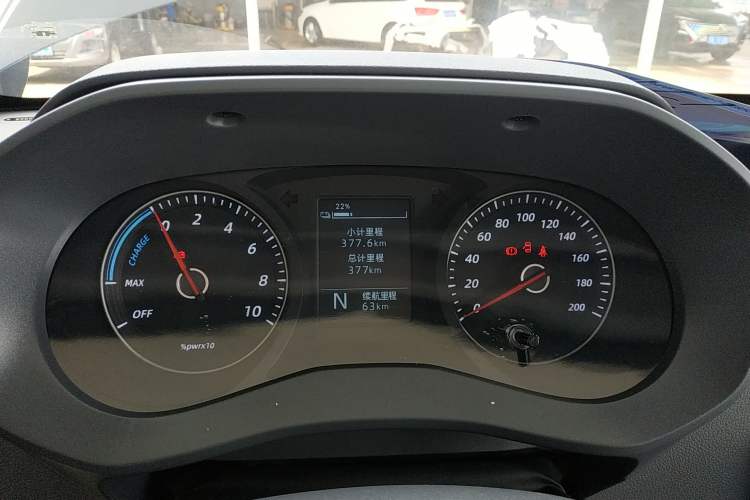 Used Wuling Yangguang 2024 300KM Comfort Version Passenger Van 75kW Instrument Cluster