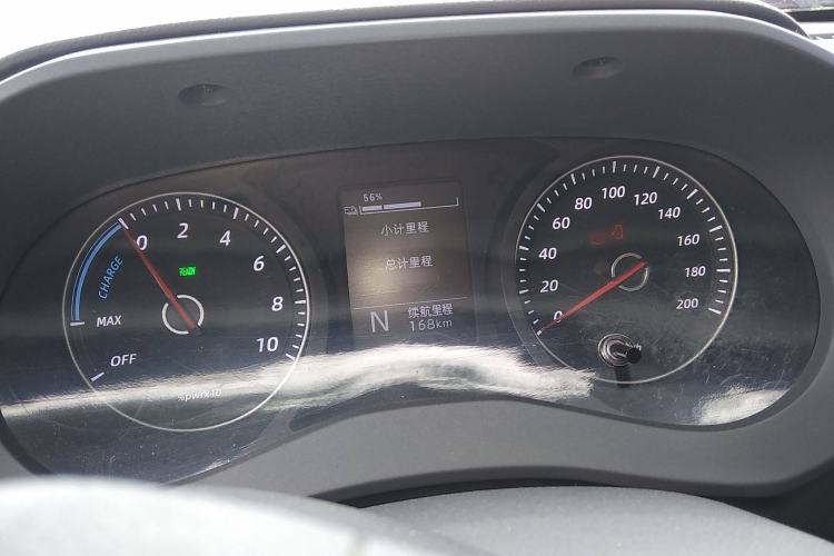 Used Wuling Yangguang 2024 300KM Comfort Version Passenger Van 75kW Instrument Cluster