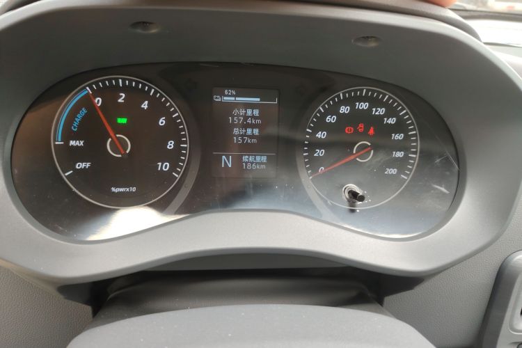 Used Wuling Yangguang 2024 300KM Comfort Version Passenger Van 75kW Instrument Cluster