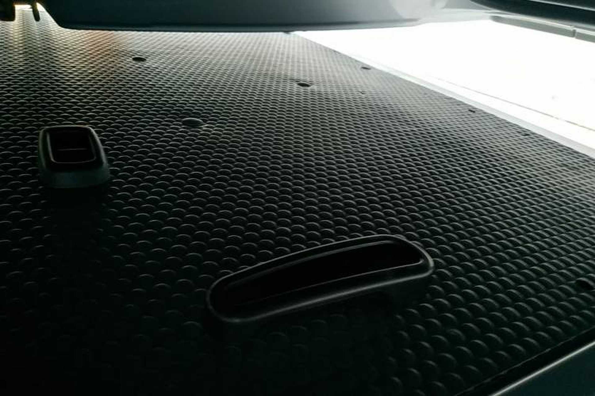 Used Wuling Yangguang 2024 300km Comfort Version with Sealed Windows 60kW Interior 6
