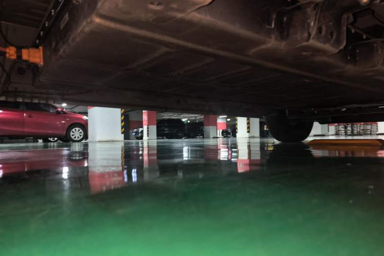 Used Wuling Yangguang 2024 300KM Comfort Version Passenger Van 75kW Chassis Rear Right