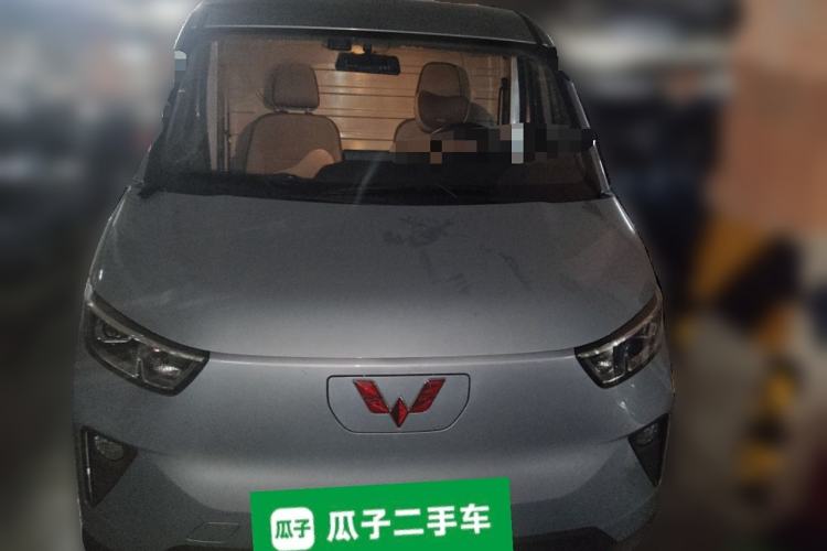 Used Wuling Yangguang 2024 300km Comfort Version with Sealed Windows 60kW Exterior 1