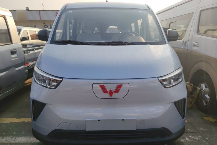 Used Wuling Yangguang  Front