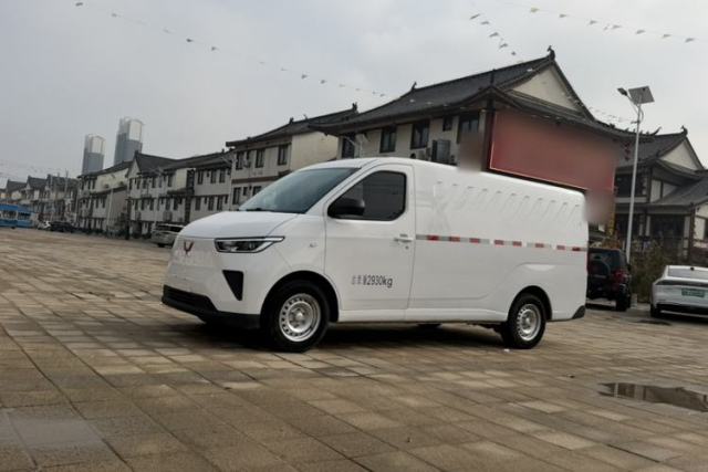 Used Wuling Yangguang 2024 300km Range Practical Window-Sealed Version 60kW
