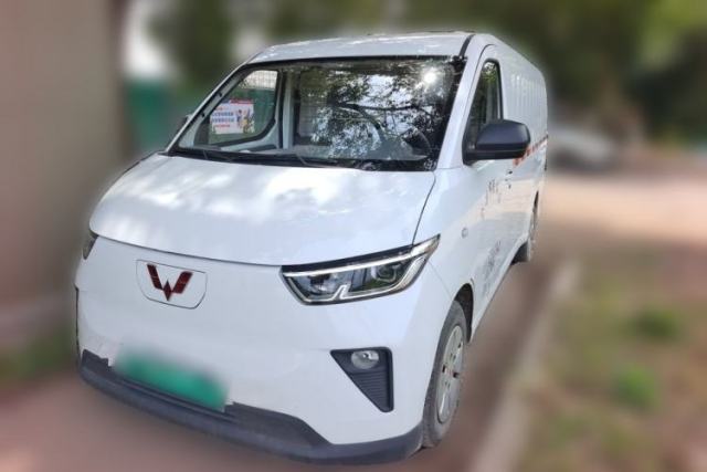 Used Wuling Yangguang 2024 300km Comfort Version with Sealed Windows 60kW