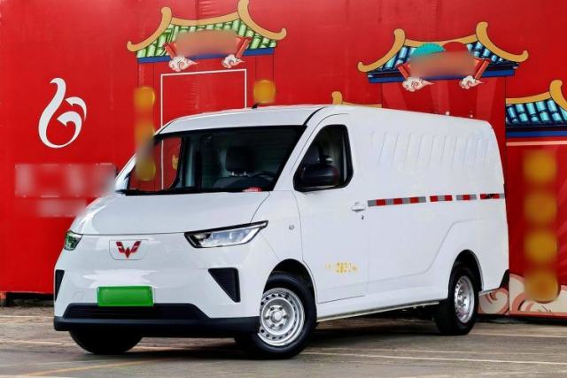 Used Wuling Yangguang 2024 300km Range Practical Window-Sealed Version 60kW