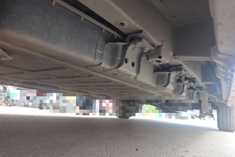 Used Wuling Yangguang 2024 300km Range Practical Window-Sealed Version 60kW Chassis Front Left