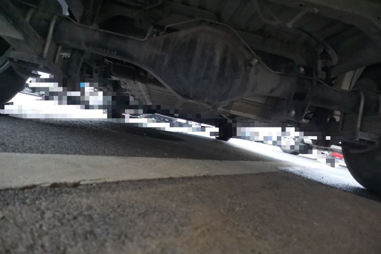 Used Wuling Yangguang 2024 300KM Comfort Version Passenger Van 75kW Chassis Rear