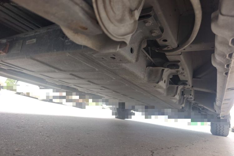 Used Wuling Yangguang 2024 300km Range Practical Window-Sealed Version 60kW Chassis Rear Right