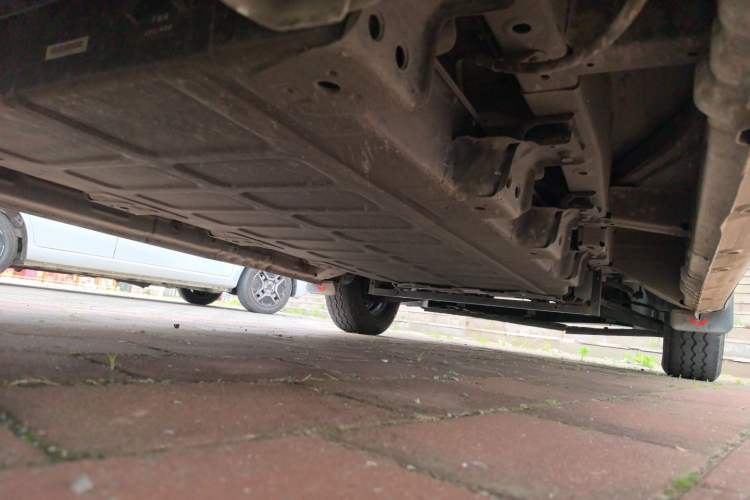 Used Wuling Yangguang 2024 300KM Comfort Version Passenger Van 75kW Chassis Rear Right