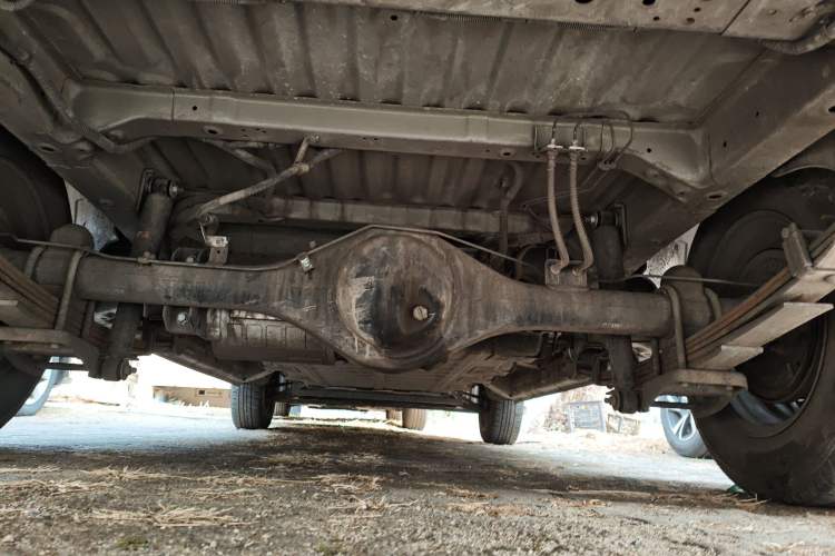 Used Wuling Yangguang 2024 300km Range Practical Window-Sealed Version 60kW Chassis Rear