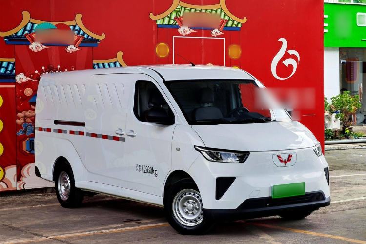 Used Wuling Yangguang 2024 300km Range Practical Window-Sealed Version 60kW Exterior 1