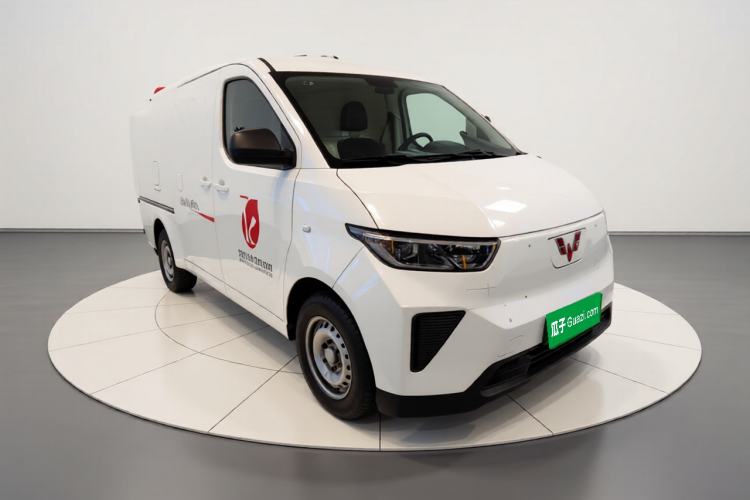 Used Wuling Yangguang 2024 300km Range Practical Window-Sealed Version 60kW Exterior 2
