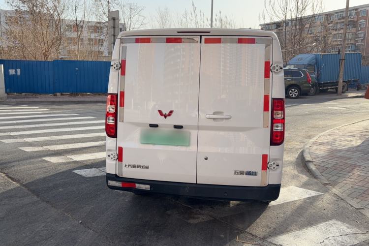 Used Wuling Yangguang 2024 300km Range Practical Window-Sealed Version 60kW Exterior 4
