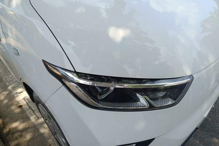 Used Wuling Yangguang 2024 300km Comfort Version with Sealed Windows 75kW Exterior 6