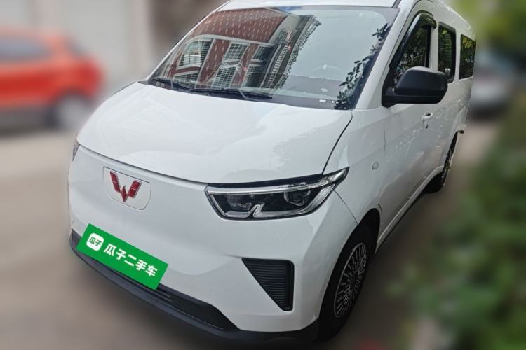 Used Wuling Yangguang 2024 300km Comfort-Grade Passenger Van 60kW Guazi used car, China used car export, Used car for sale, Used cars, Cheapest cars for sale