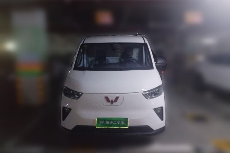 Used Wuling Yangguang 2024 300km Range Practical Window-Sealed Version 60kW Front