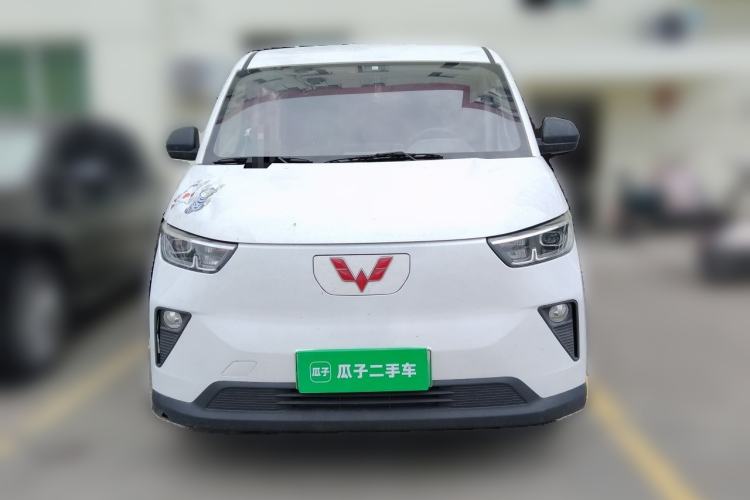 Used Wuling Yangguang 2024 300km Comfort Version with Sealed Windows 60kW Front