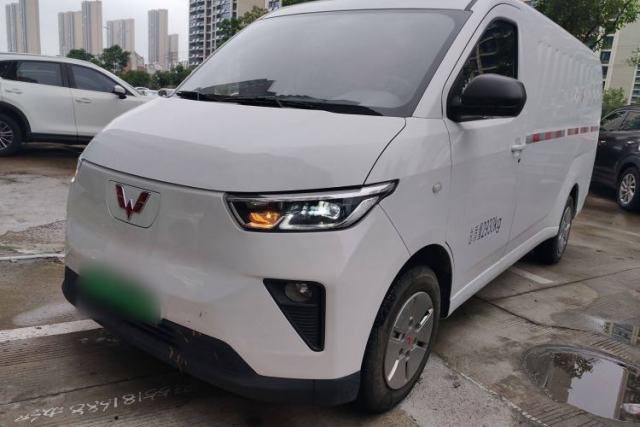 Used Wuling Yangguang 2024 300km Comfort Version with Sealed Windows 60kW