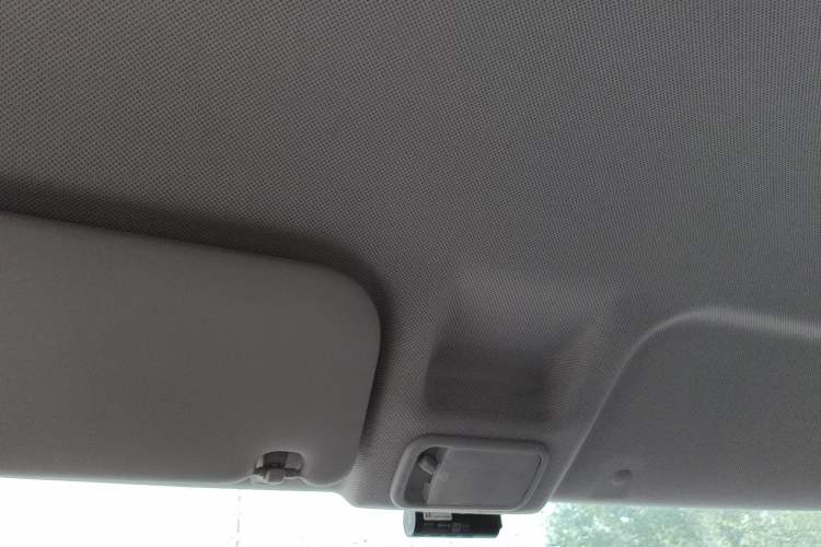 Used Wuling Yangguang 2024 300km Range Practical Window-Sealed Version 60kW Headliner