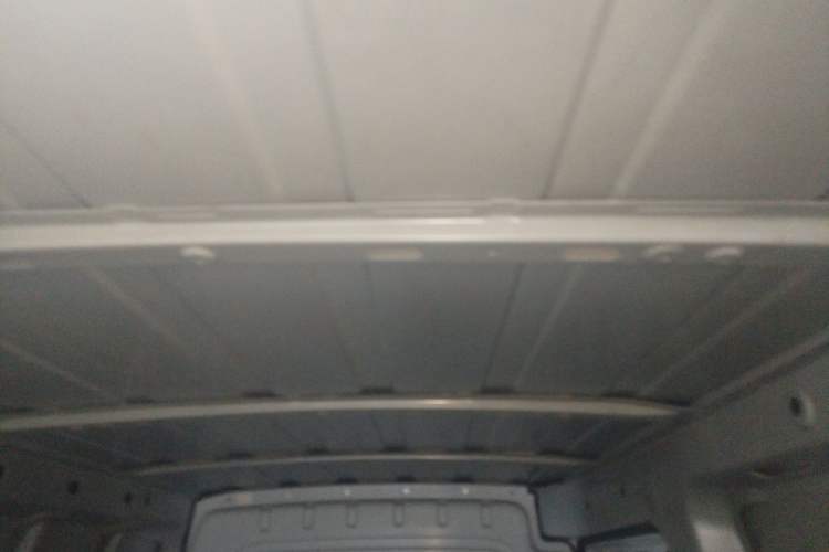 Used Wuling Yangguang 2024 300km Range Practical Window-Sealed Version 60kW Headliner