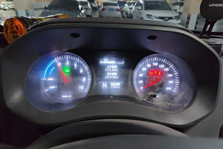 Used Wuling Yangguang 2024 300km Comfort Version with Sealed Windows 60kW Instrument Cluster