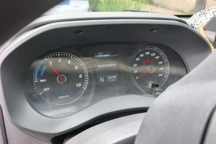 Used Wuling Yangguang 2024 300km Range Practical Window-Sealed Version 60kW Instrument Cluster