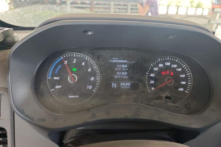 Used Wuling Yangguang 2024 300KM Comfort Version Passenger Van 75kW Instrument Cluster
