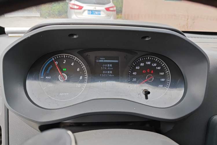 Used Wuling Yangguang 2024 300KM Comfort Version Passenger Van 75kW Instrument Cluster