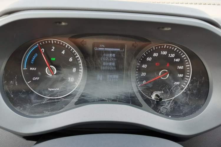 Used Wuling Yangguang 2024 300KM Comfort Version Passenger Van 75kW Instrument Cluster
