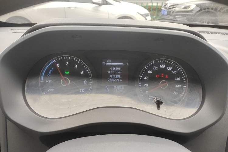 Used Wuling Yangguang 2024 300km Range Practical Window-Sealed Version 60kW Instrument Cluster