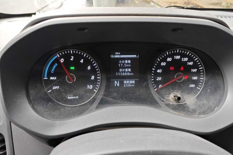 Used Wuling Yangguang 2024 300KM Comfort Version Passenger Van 75kW Instrument Cluster