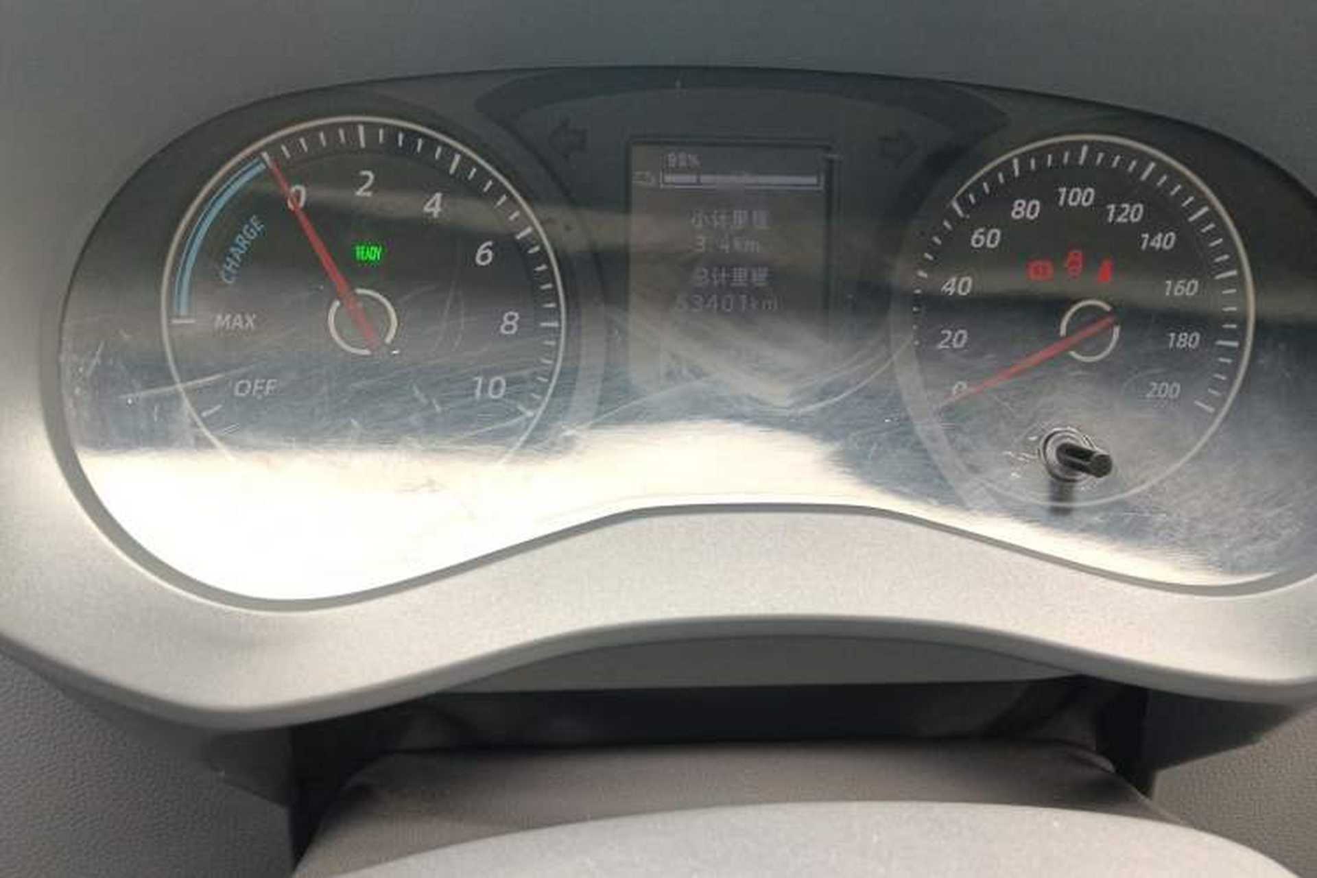 Used Wuling Yangguang 2024 300KM Comfort Version Passenger Van 75kW Instrument Cluster