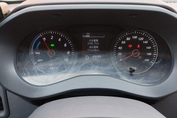 Used Wuling Yangguang 2024 300KM Comfort Version Passenger Van 75kW Instrument Cluster