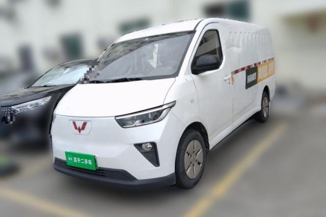 Used Wuling Yangguang 2024 300km Comfort Version with Sealed Windows 60kW