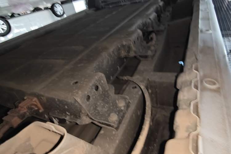 Used Wuling Yangguang 2024 300km Comfort Version with Sealed Windows 60kW Left Side Sill