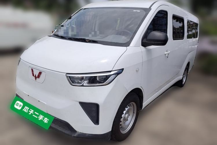 Used Wuling Yangguang 2024 300km Comfort-Grade Passenger Van 60kW Guazi used car, China used car export, Used car for sale, Used cars, Cheapest cars for sale