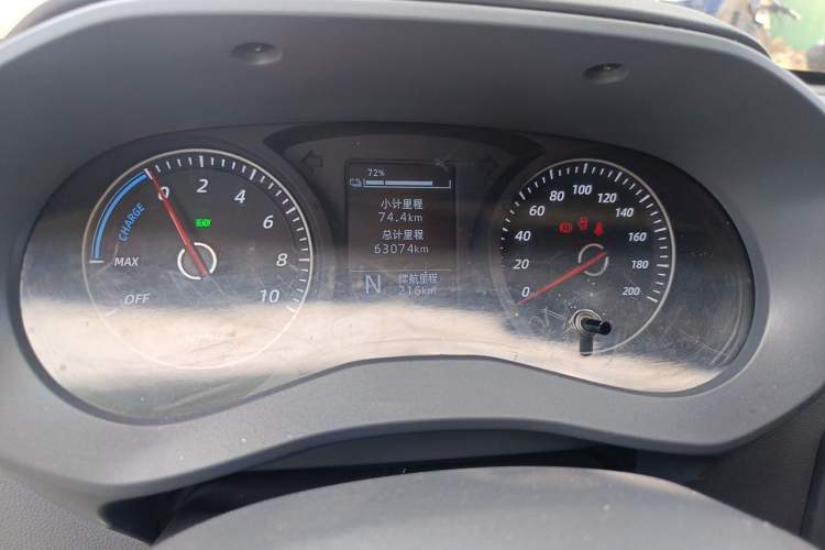 Used Wuling Yangguang 2024 300km Comfort Version with Sealed Windows 75kW Odometer Close Up
