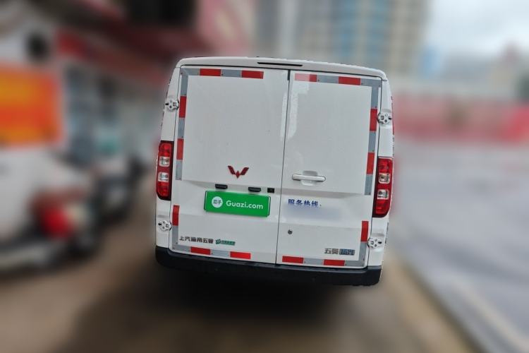 Used Wuling Yangguang 2024 300km Comfort Version with Sealed Windows 60kW Rear