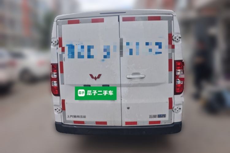 Used Wuling Yangguang 2024 300km Range Practical Window-Sealed Version 60kW Rear