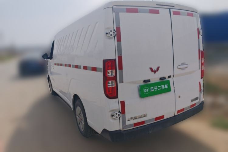 Used Wuling Yangguang 2024 300km Comfort Version with Sealed Windows 60kW Rear Left 45 Deg